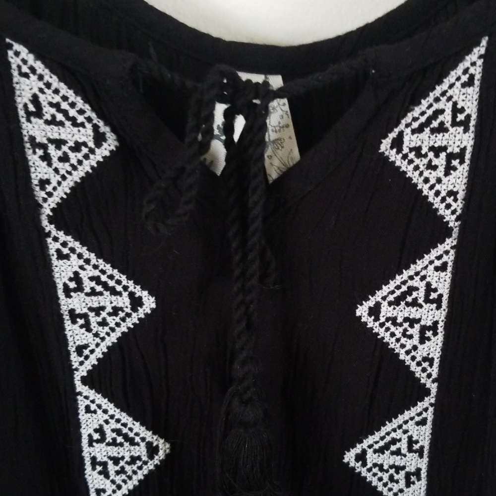 Black Sundress - Picture 2 of 3
